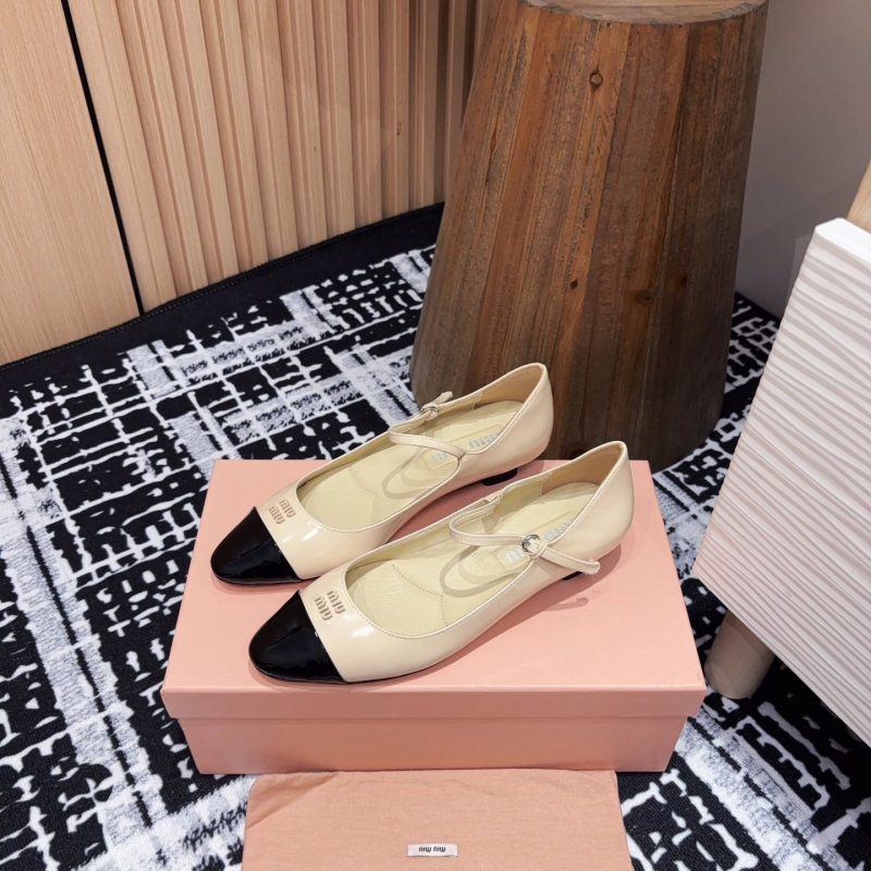 Miu Miu Sandals